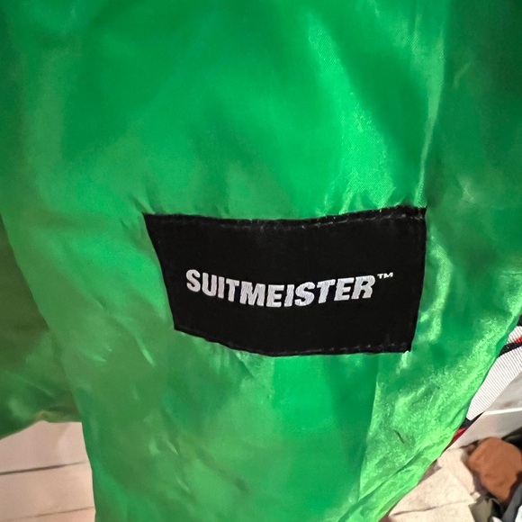 Suitmeister Festive Red Santa Blazer and pants set, size 46-48, EUC, Christmas - Picture 2 of 15